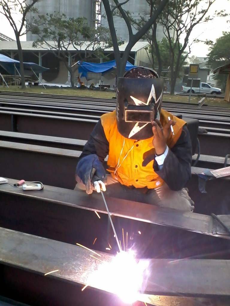 Bengkel Las PKS: Solusi Baja untuk Kehidupan Modern di Cilacap